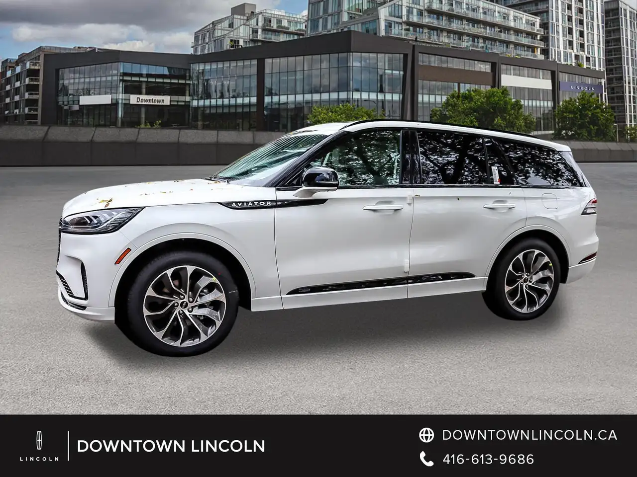 Lincoln Aviator снимка Lincoln Aviator