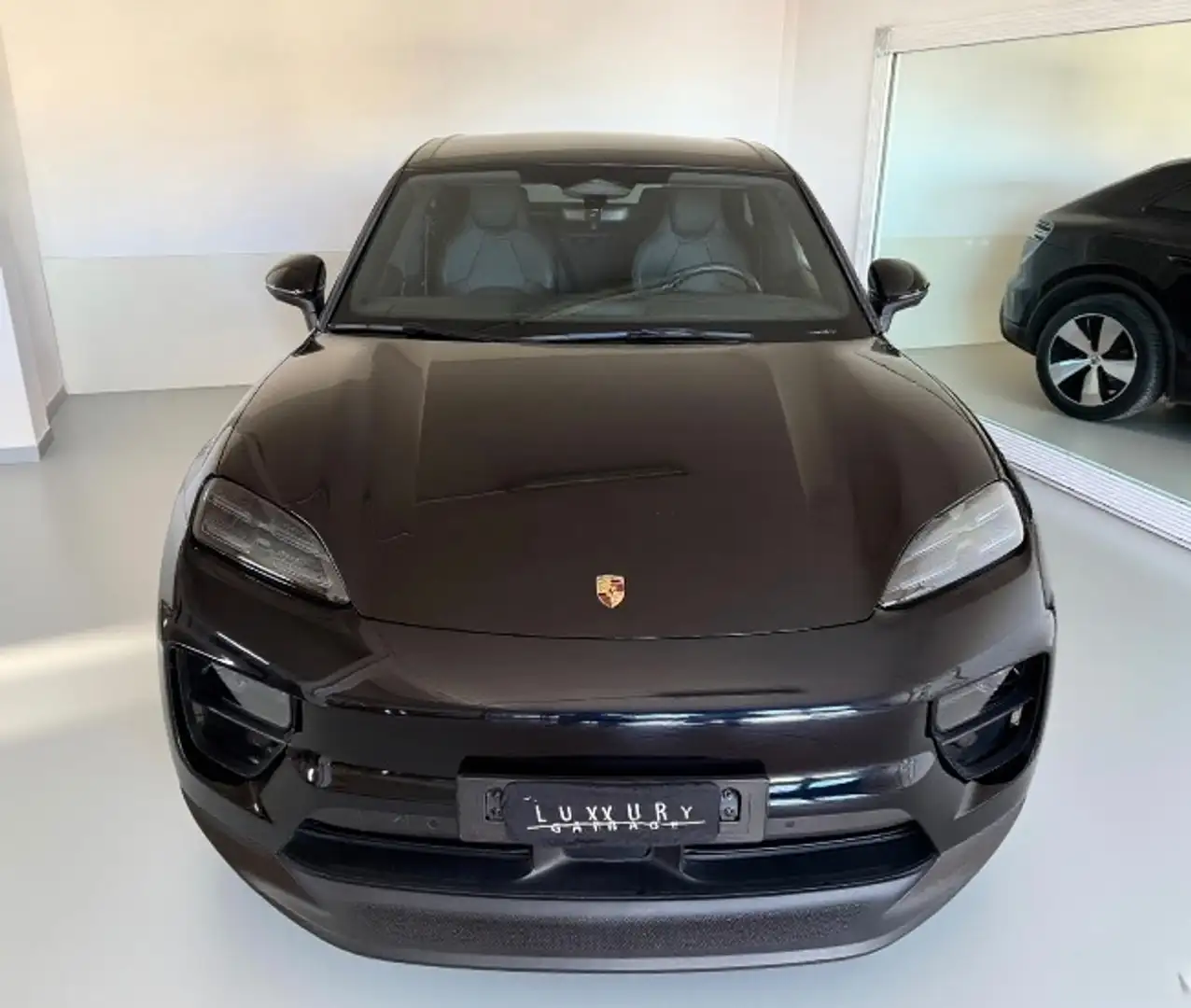 Porsche Macan 4 Nero - 2
