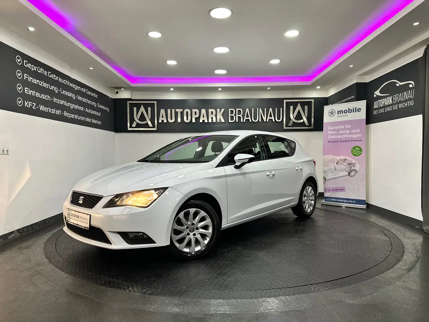 SEAT Leon 1.6 TDI Style *SZH* Weiß - 1