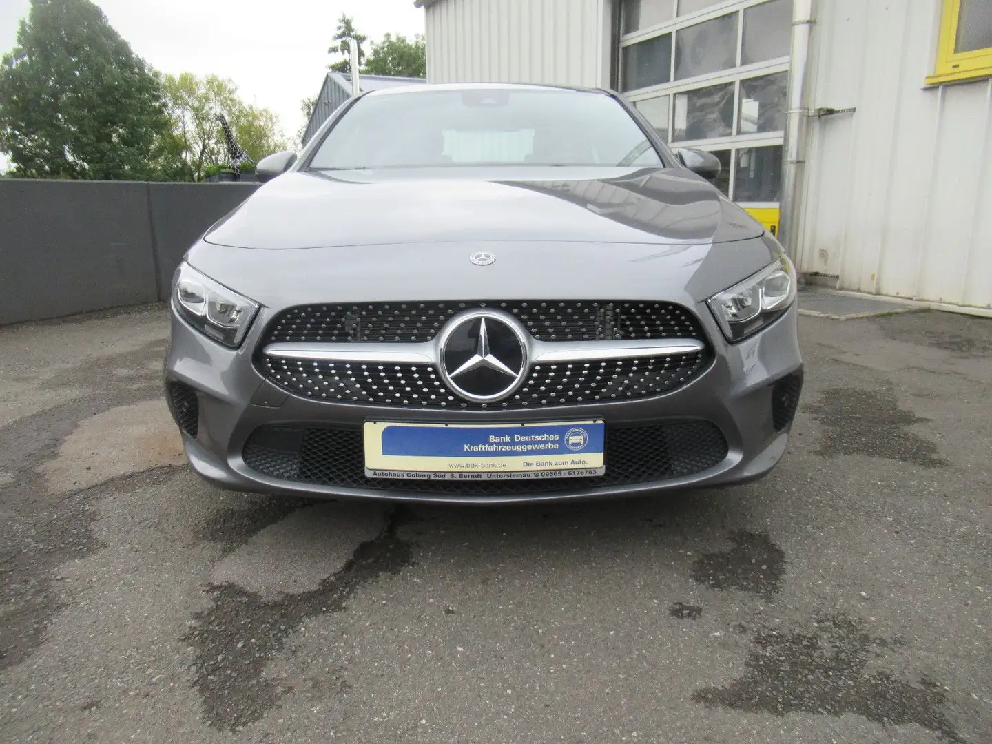 Mercedes-Benz A 200 4trg LED Performance NAVI DIGITAL PDC SHZG Grijs - 2