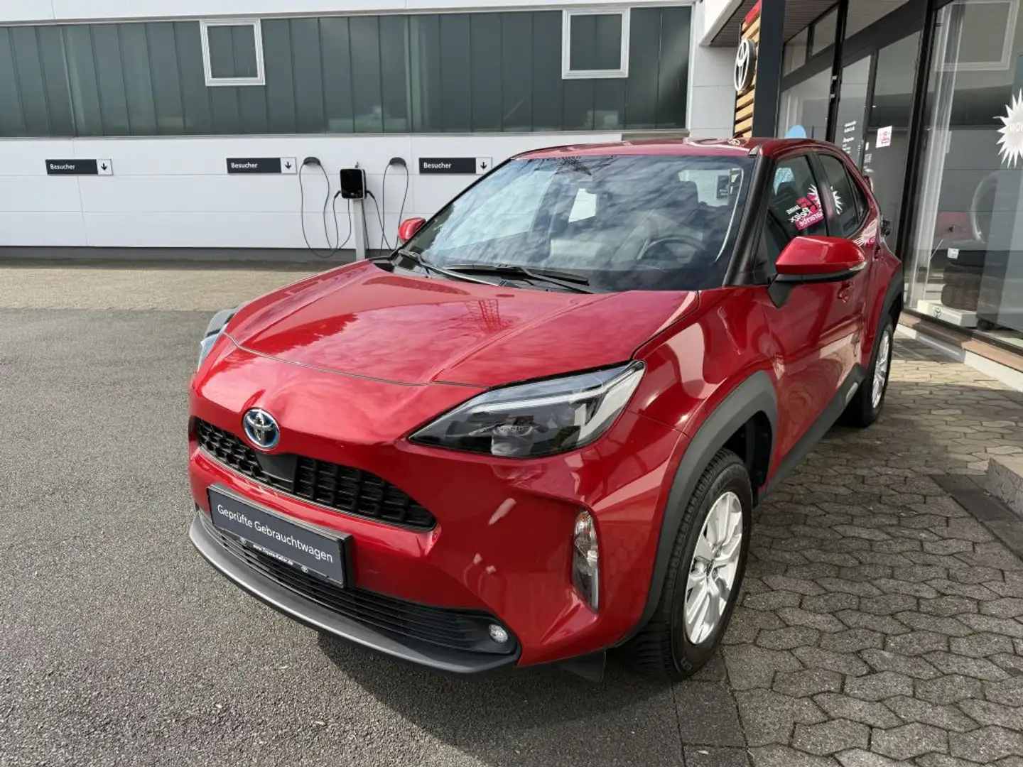 Toyota Yaris Cross Hybrid 1.5 VVT-i Comfort Rot - 2