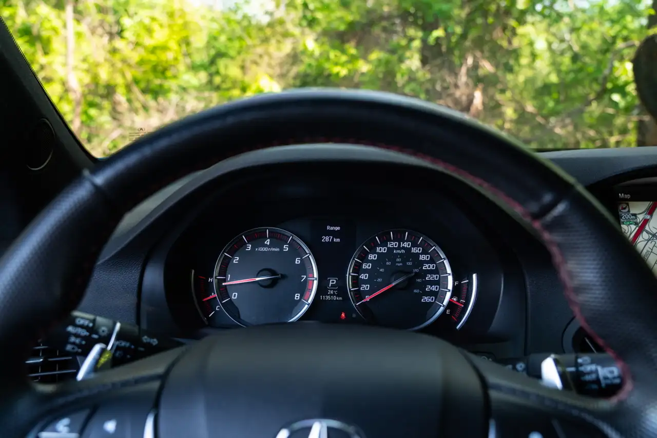 Acura MDX снимка Acura MDX