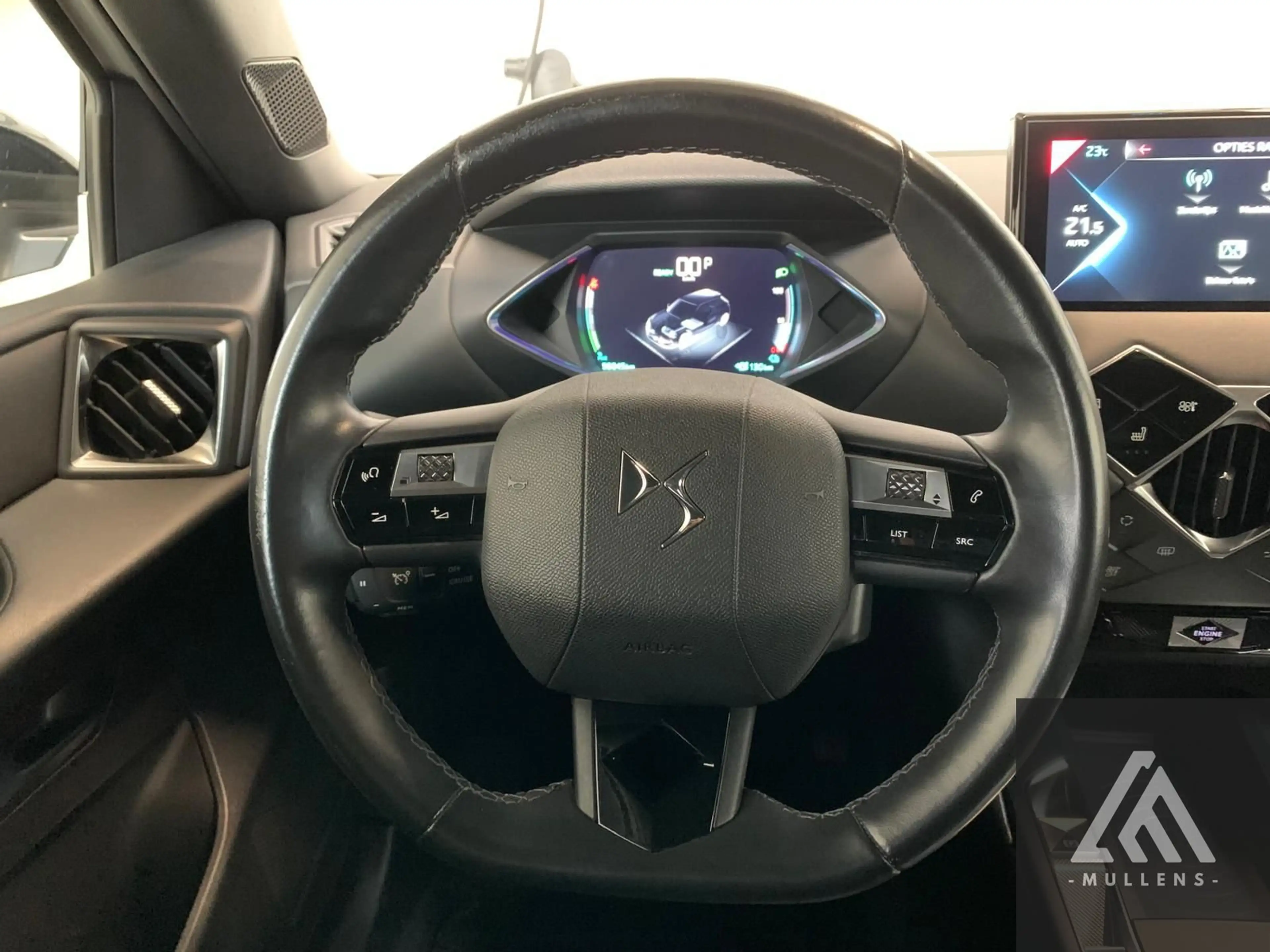 DS Automobiles DS 3 Crossback E-Tense Grand Chic — photo 10