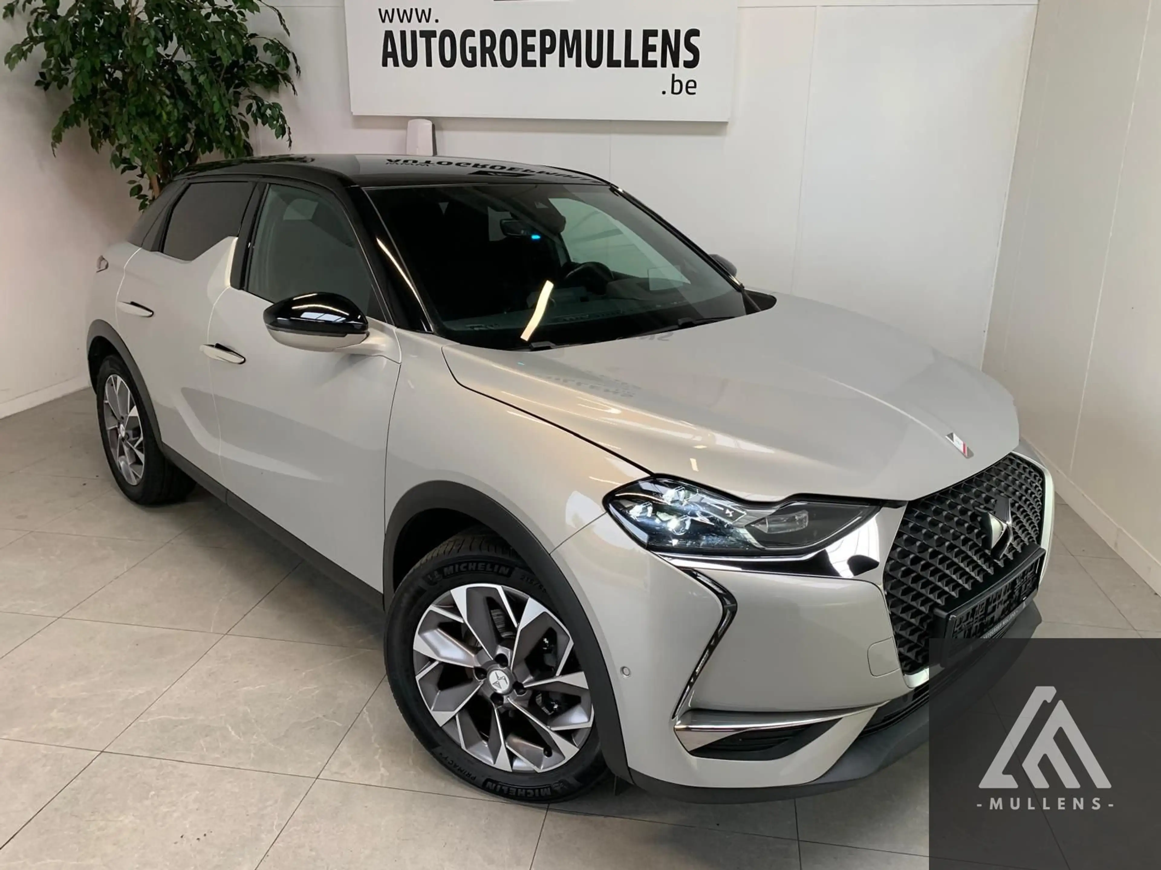 DS Automobiles DS 3 Crossback E-Tense Grand Chic — photo 4