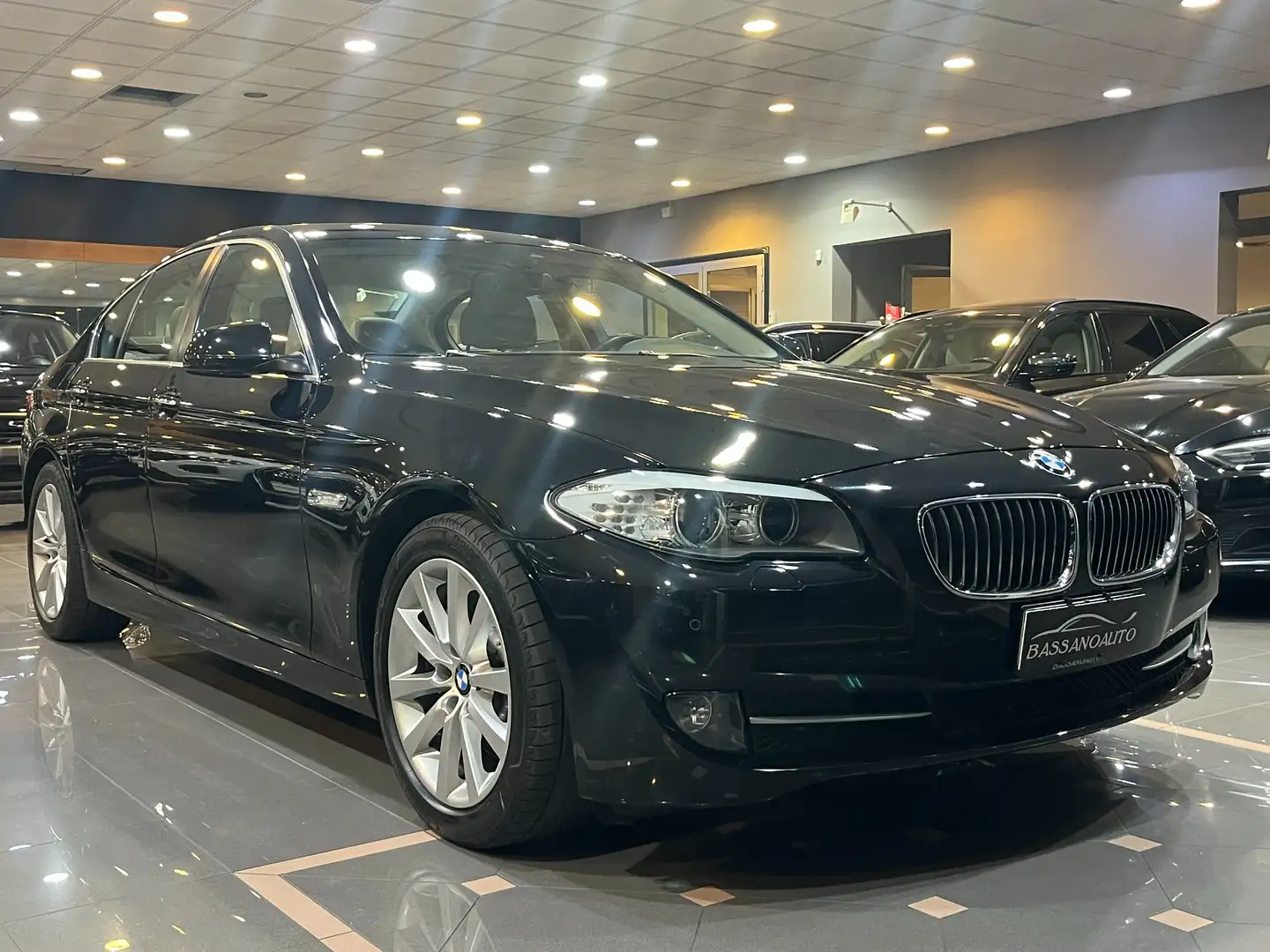 BMW 530 d xdrive Futura IMPECCABILE Nero - 2