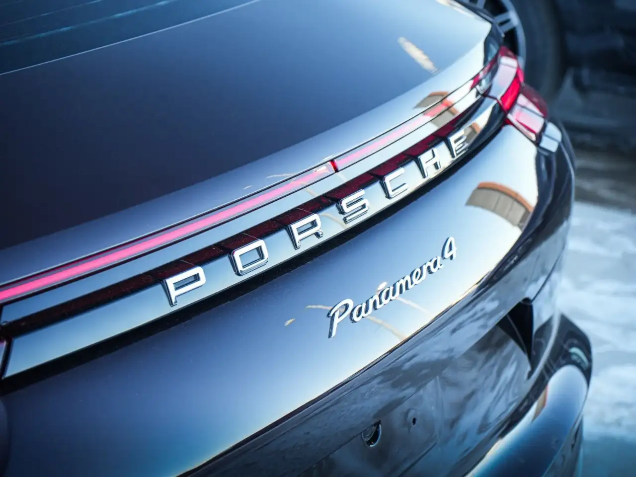 Porsche Panamera снимка Porsche Panamera
