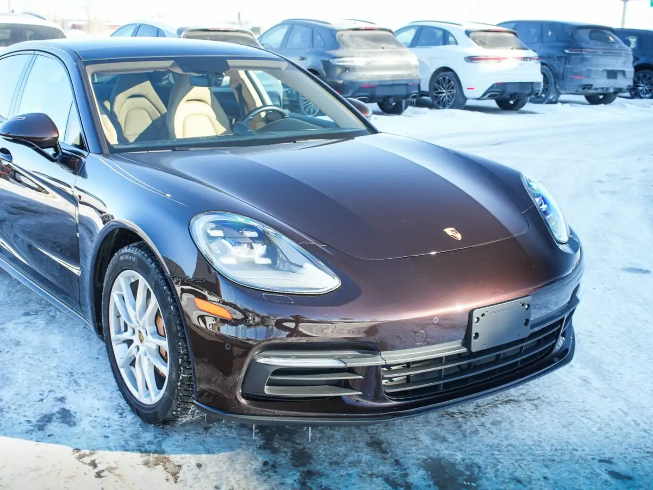 Porsche Panamera снимка Porsche Panamera