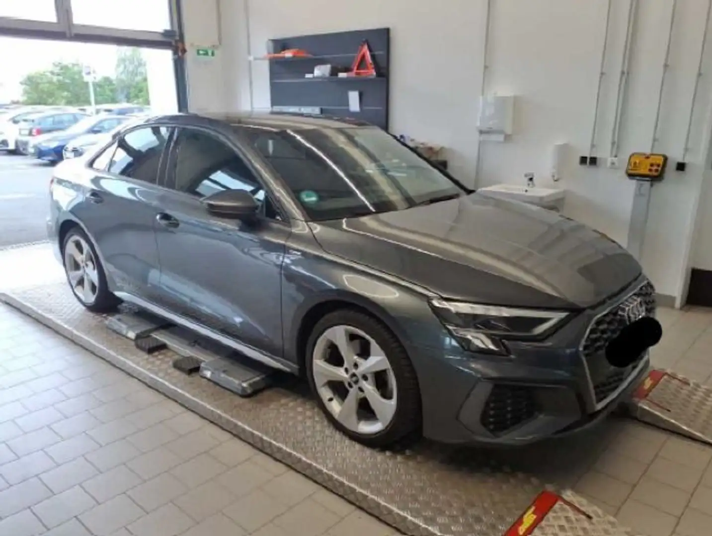 Audi A3 35 TFSI S LINE *LED*NAVI*VIRTUAL* Grau - 2