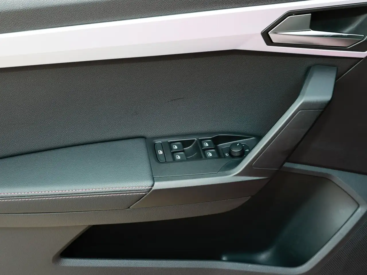 SEAT Arona FR 1.5 TSI DSG AHK, KameraLED, миниатюра 15