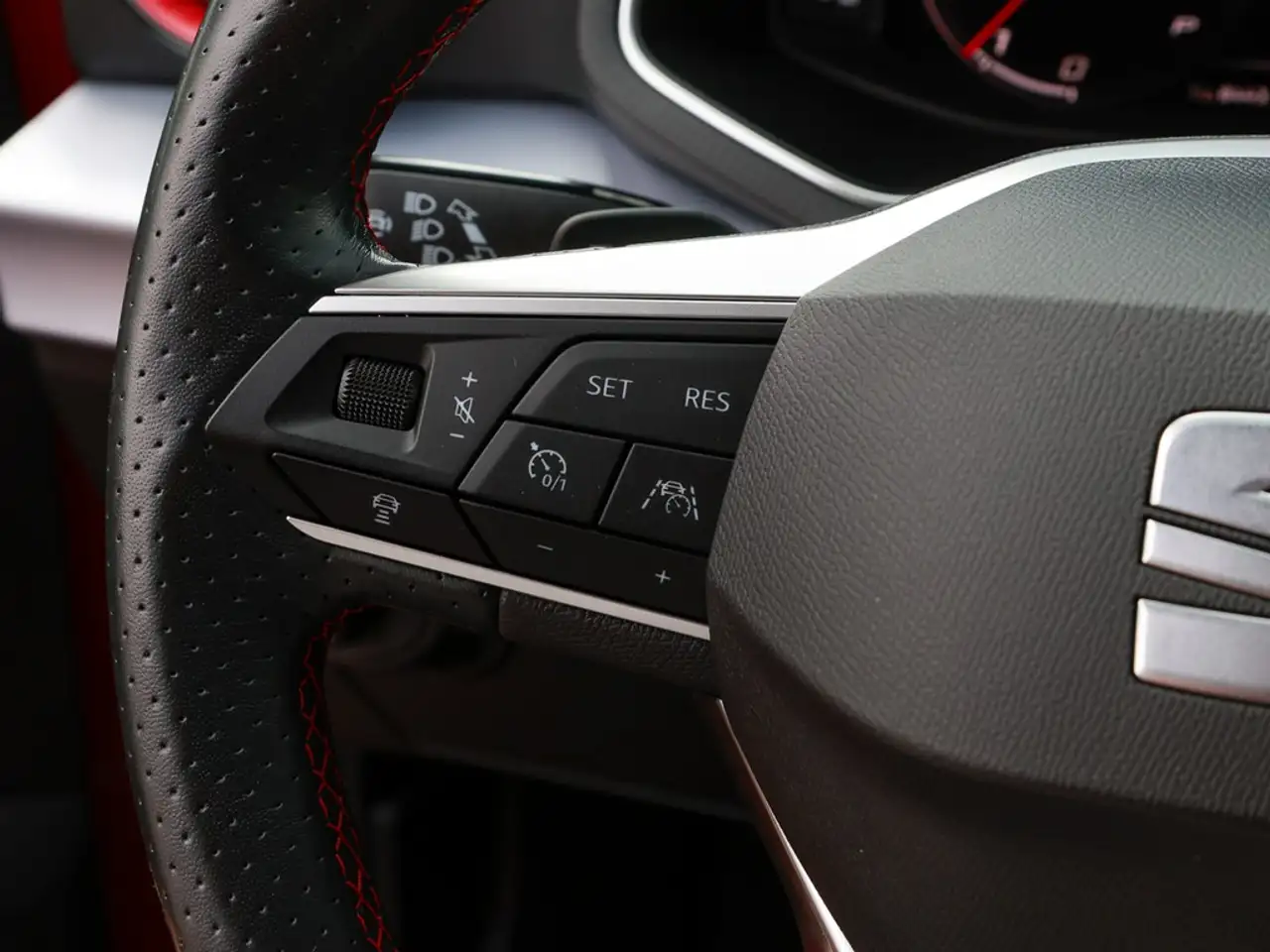 SEAT Arona FR 1.5 TSI DSG AHK, KameraLED, миниатюра 16
