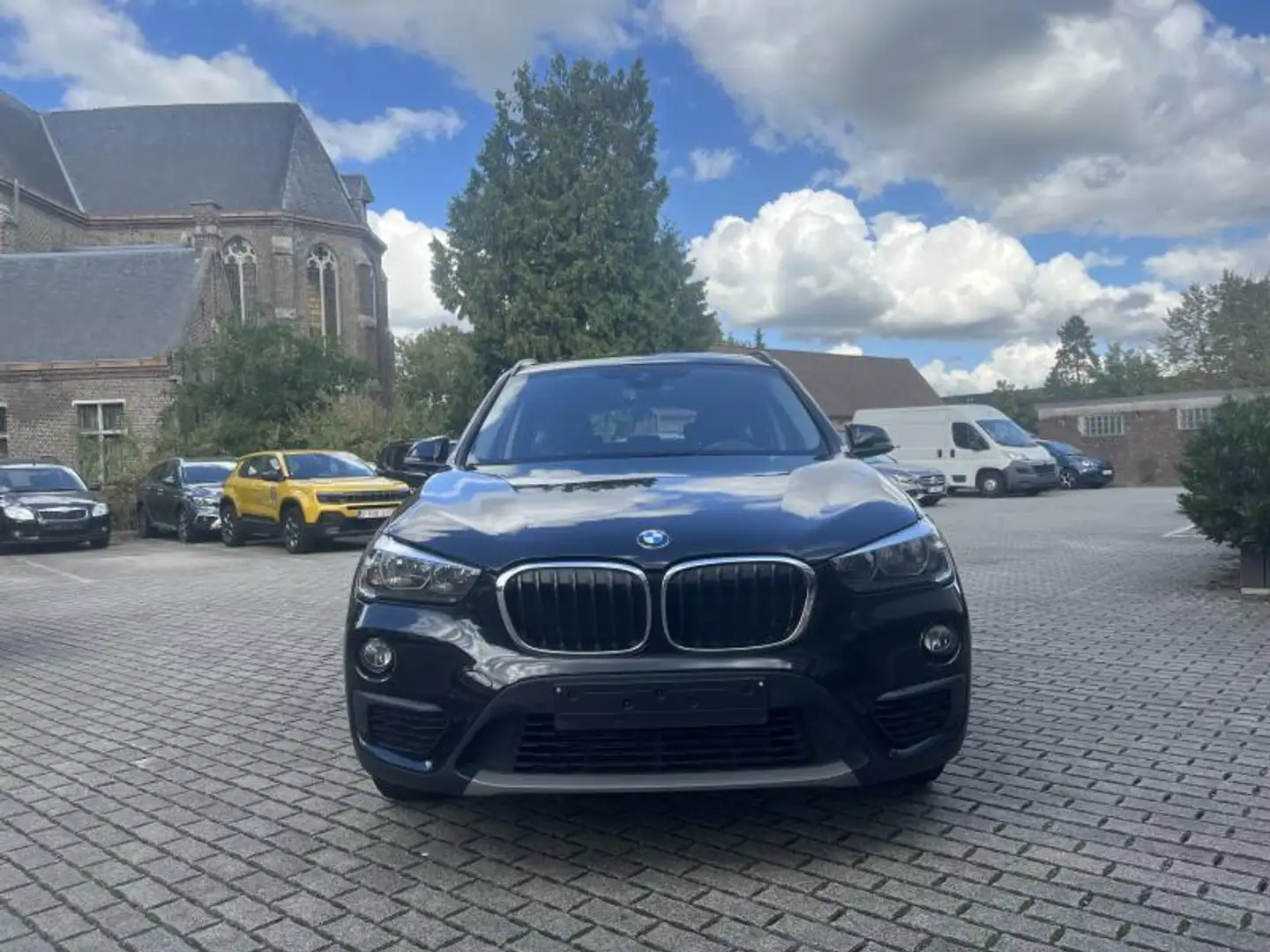 BMW iX1 sDrive18i Noir - 2