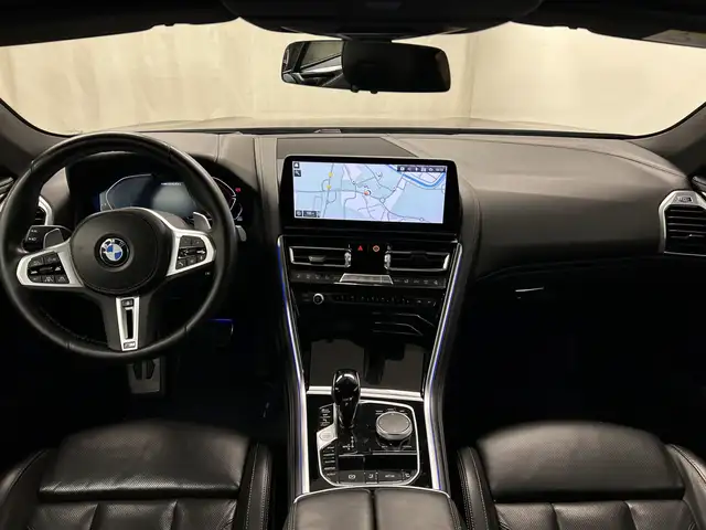 BMW 8 Series view 5