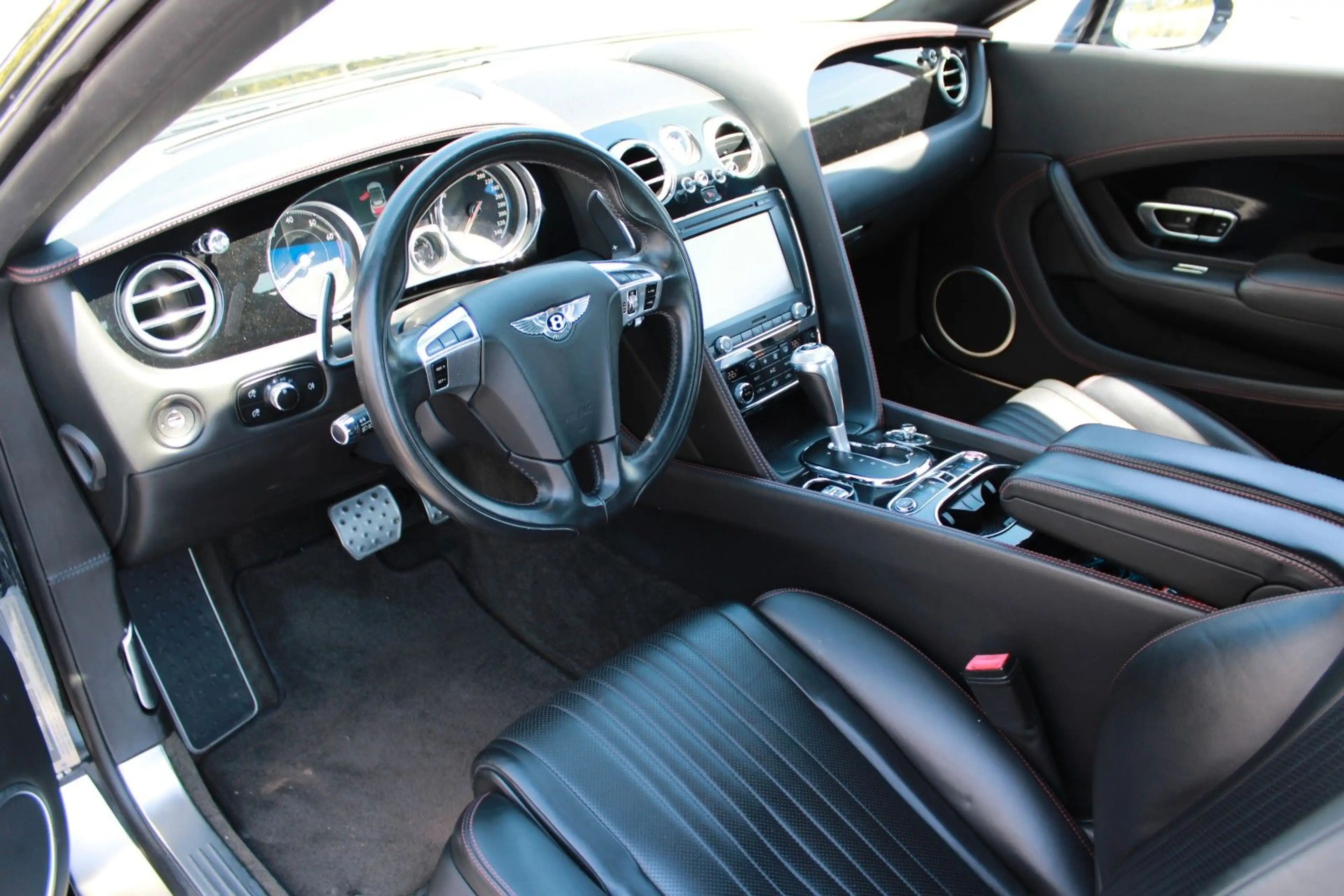 Bentley Continental GTC 6.0 W12 Sitzbel. Keyless — photo 15