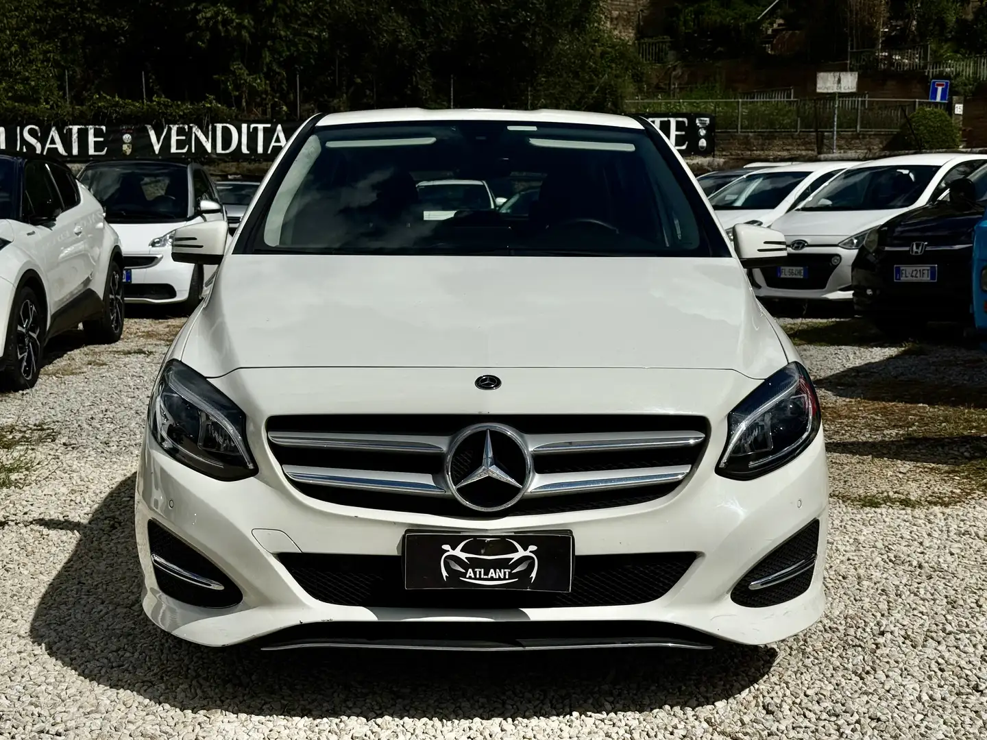 Mercedes-Benz B 200 d (cdi) Premium auto Bianco - 2