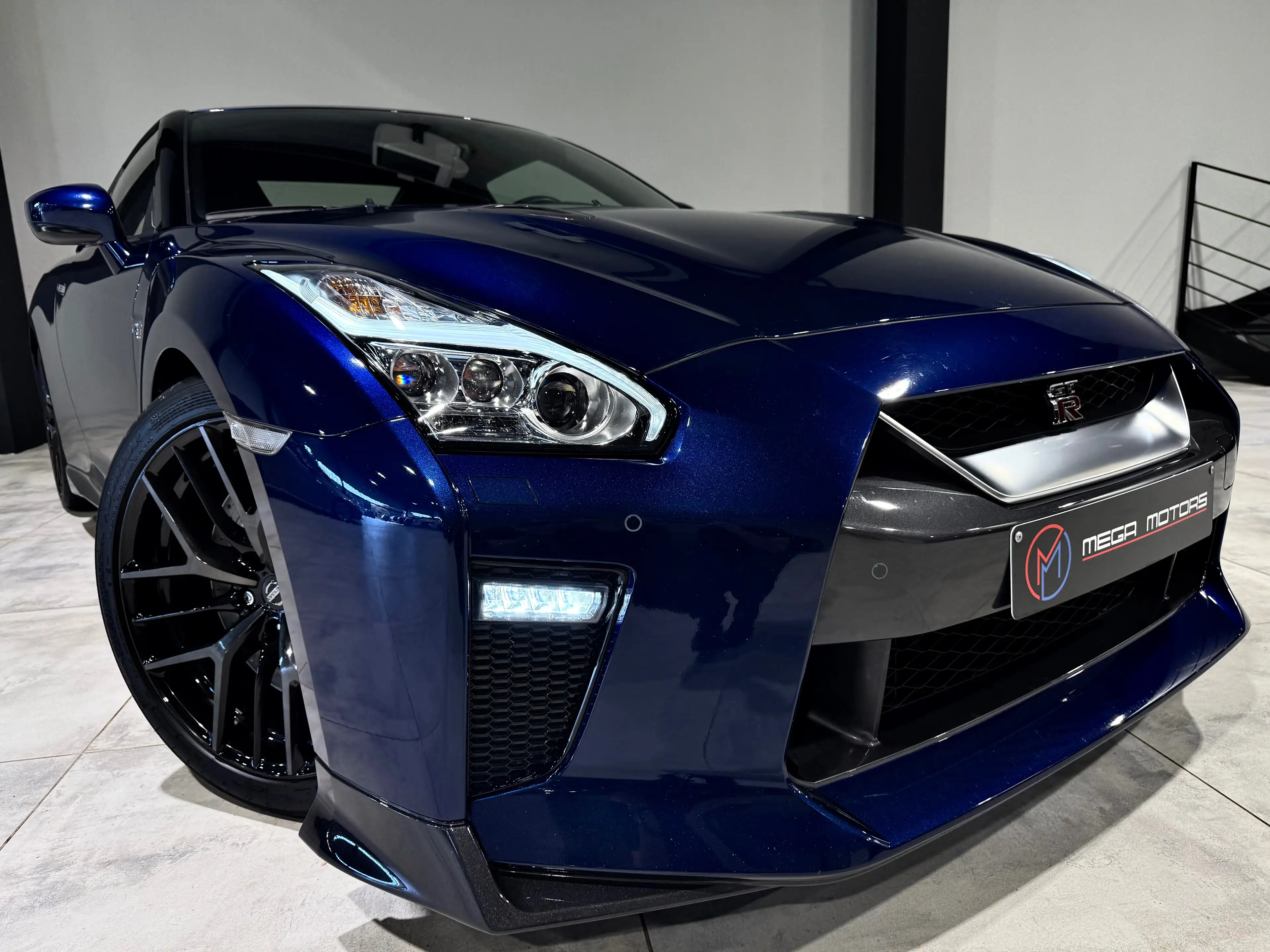 Nissan GT-R 3.8 V6 Bi-TURBO 570CV !! 12.847KM !! 1ER MAiN !!