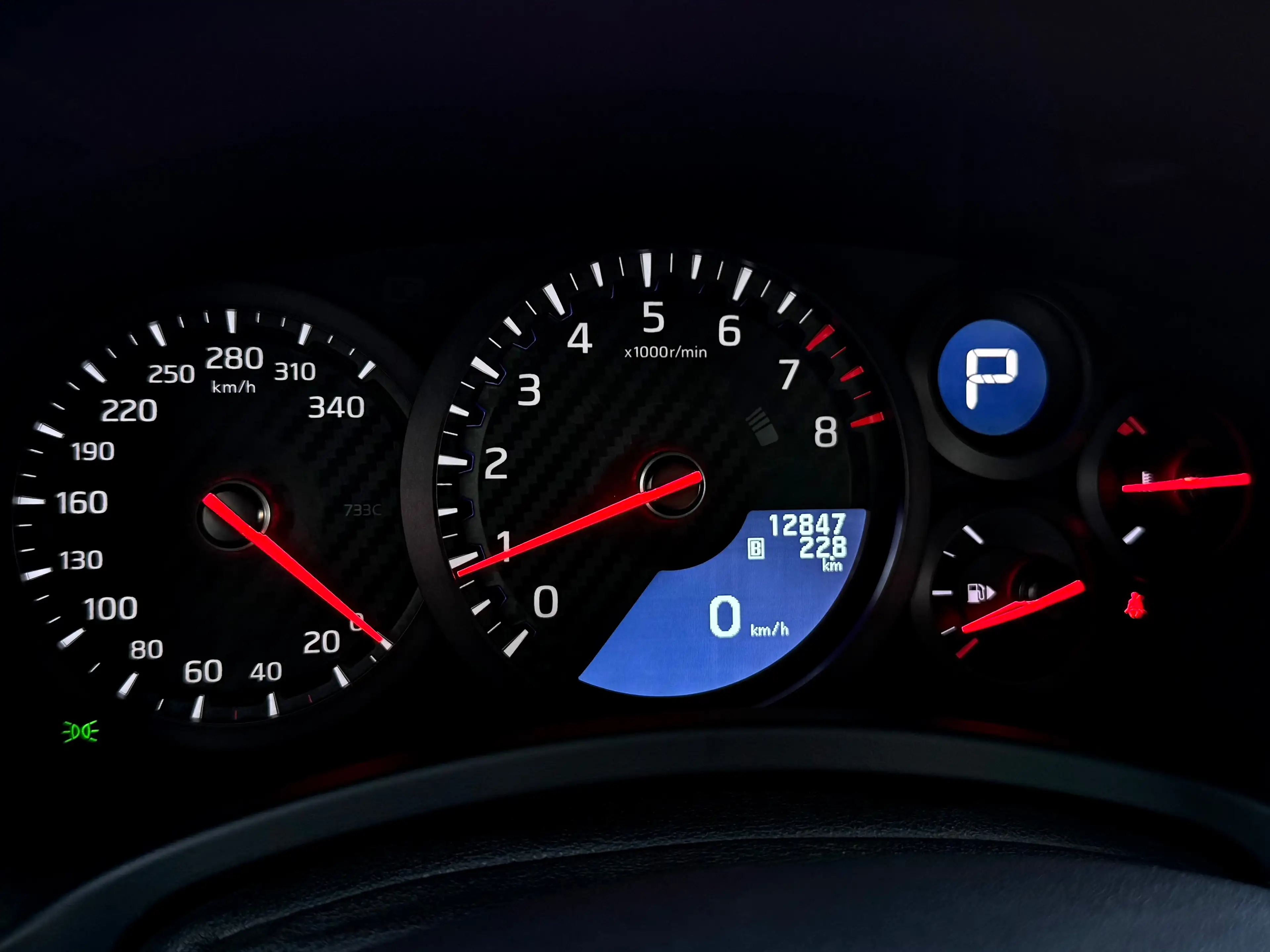 Nissan GT-R 3.8 V6 Bi-TURBO 570CV !! 12.847KM !! 1ER MAiN !! — photo 13