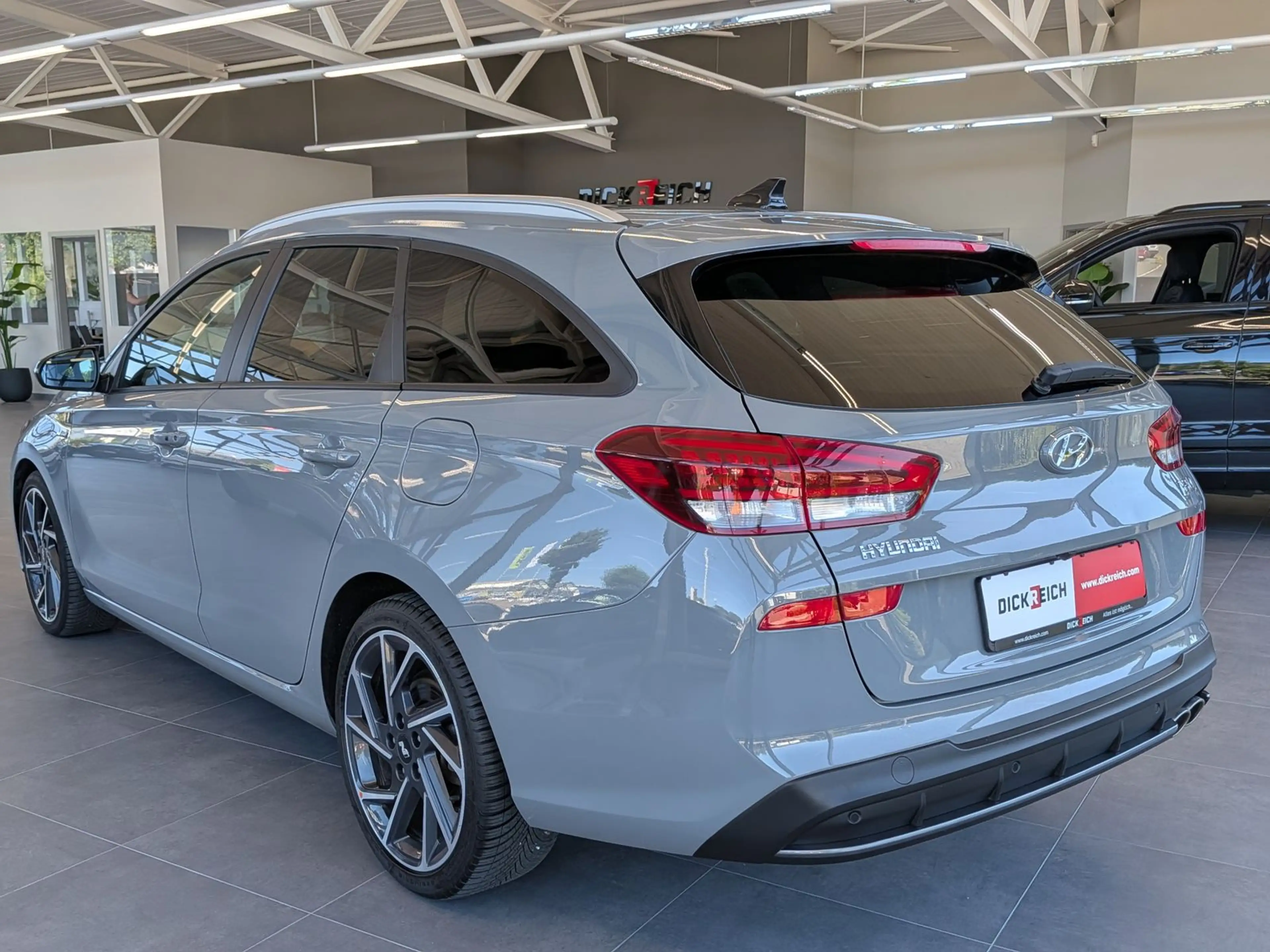 Hyundai i30 1.5 N-Line LED Kamera Pano Keyless 18" — photo 5