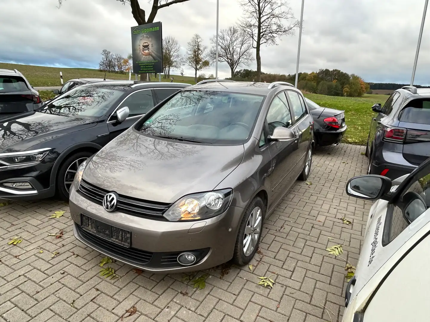 Volkswagen Golf Plus Comfortline TSI DSG SHZ PDC v&h ALU GRA Braun - 1