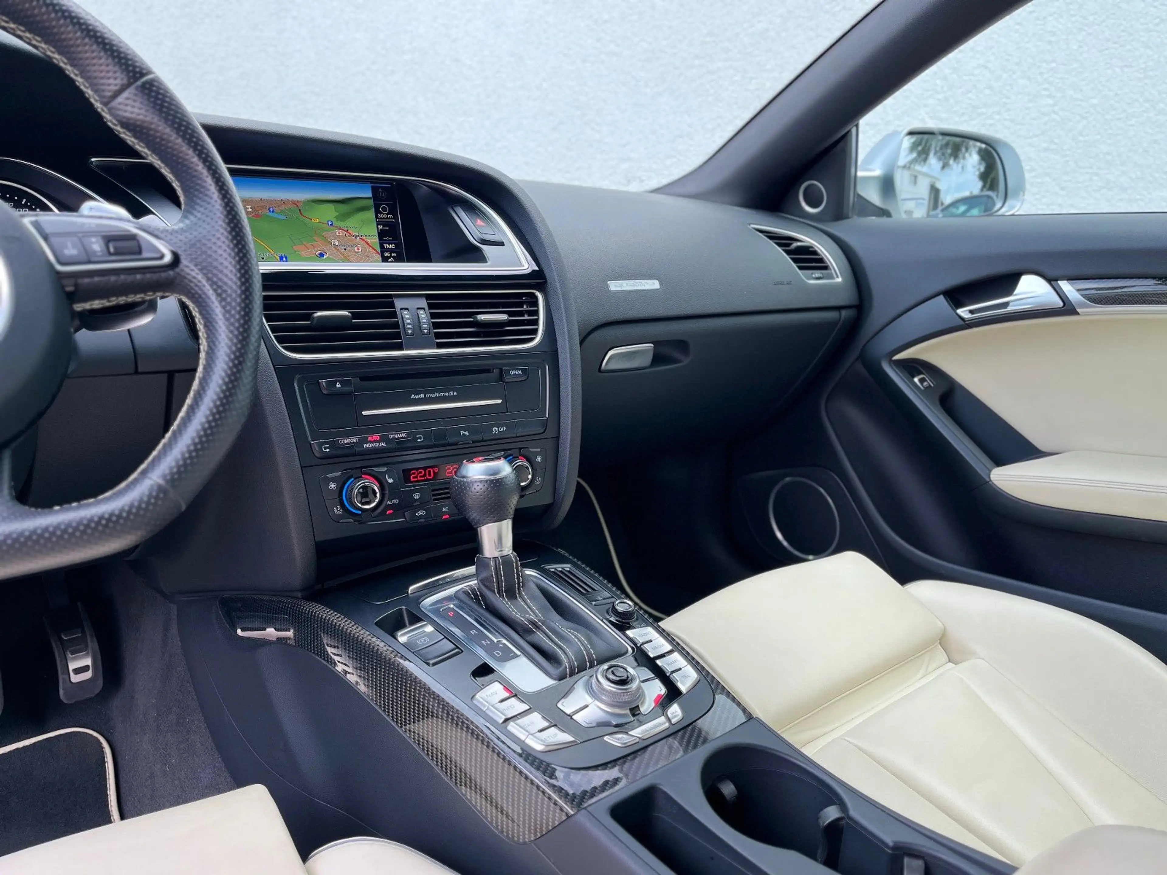 Audi RS5 Coupe 4.2 FSI quattro S-Tronic Leder B&O 20" — photo 13