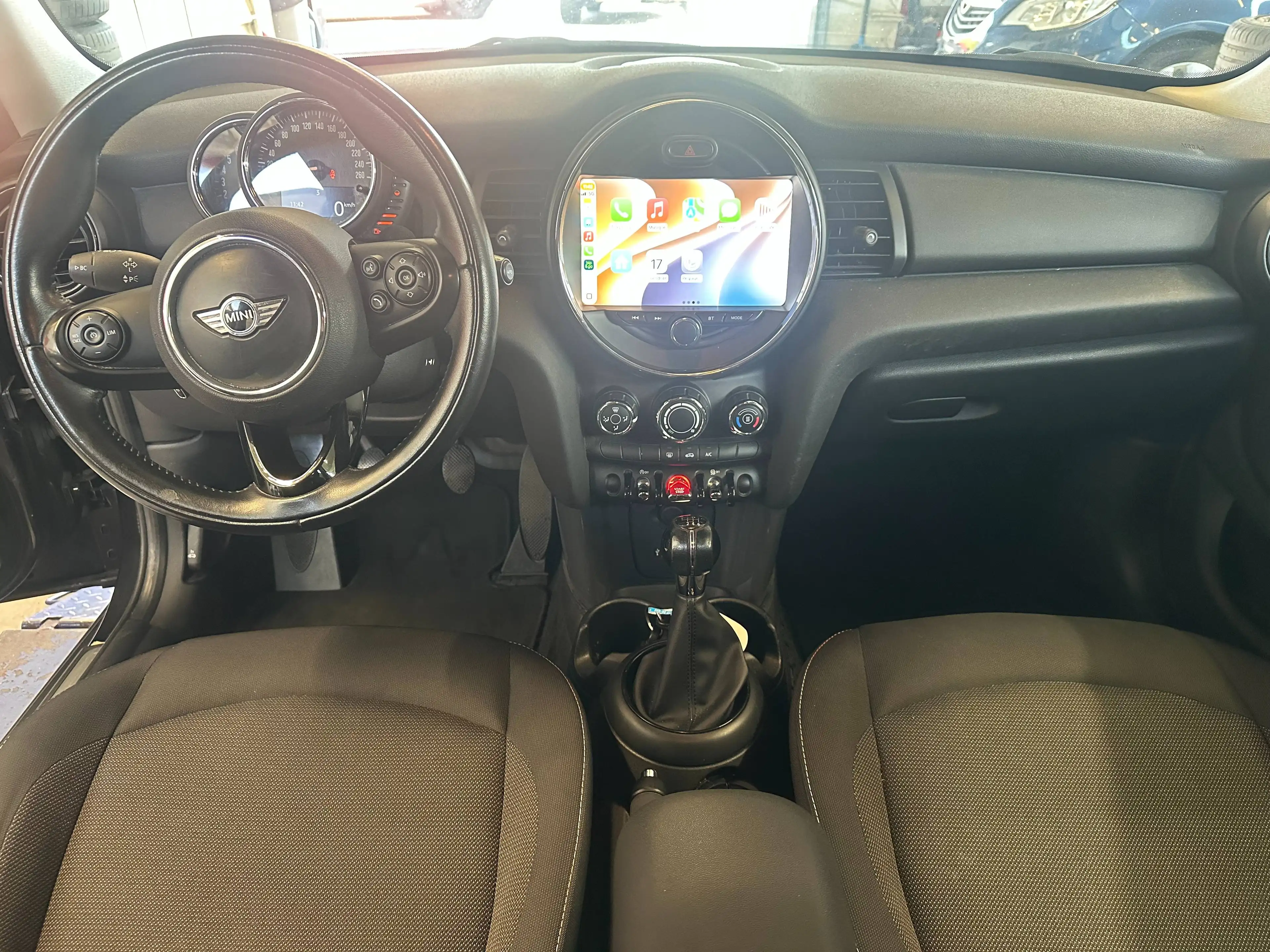 MINI One D Mini 1.5 D One Apple-Carplay , Android-Carplay — photo 11