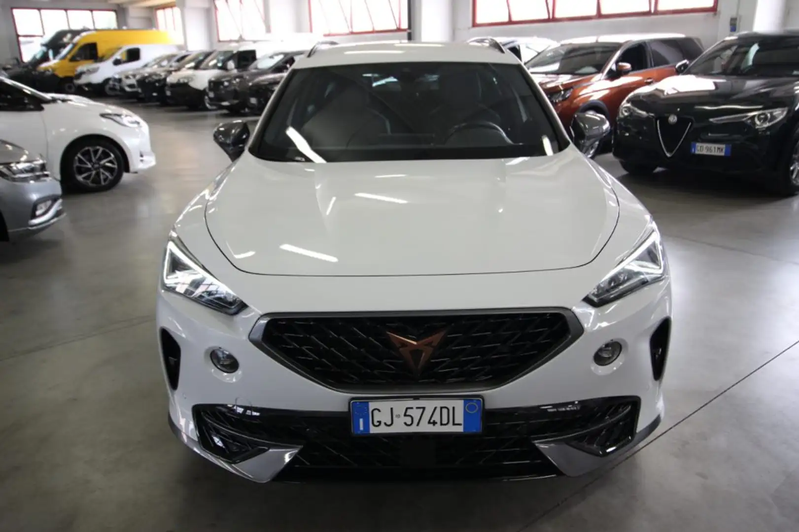CUPRA Formentor 1.5 TSI 150CV DSG Bianco - 1