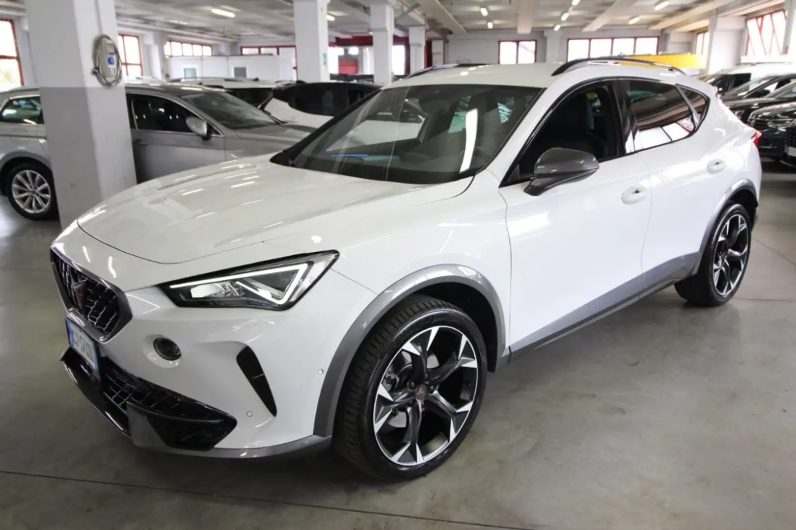 CUPRA Formentor 1.5 TSI 150CV DSG Bianco - 2
