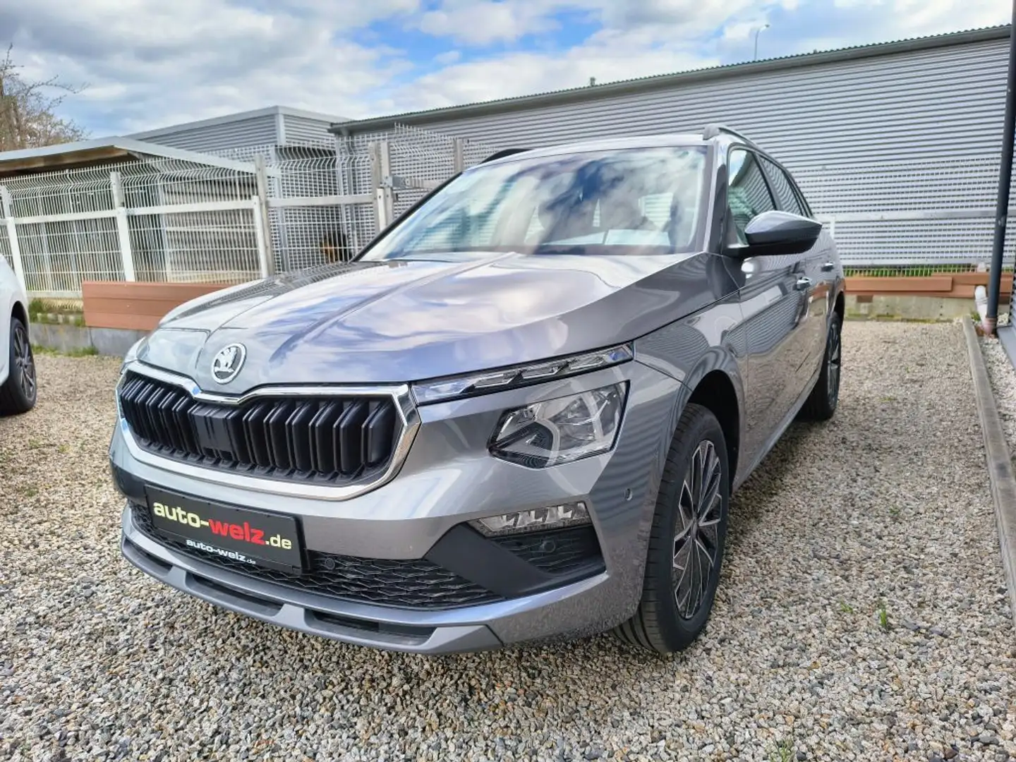 Skoda Kamiq 1.5 TSI DSG Tour (NW) Gris - 2