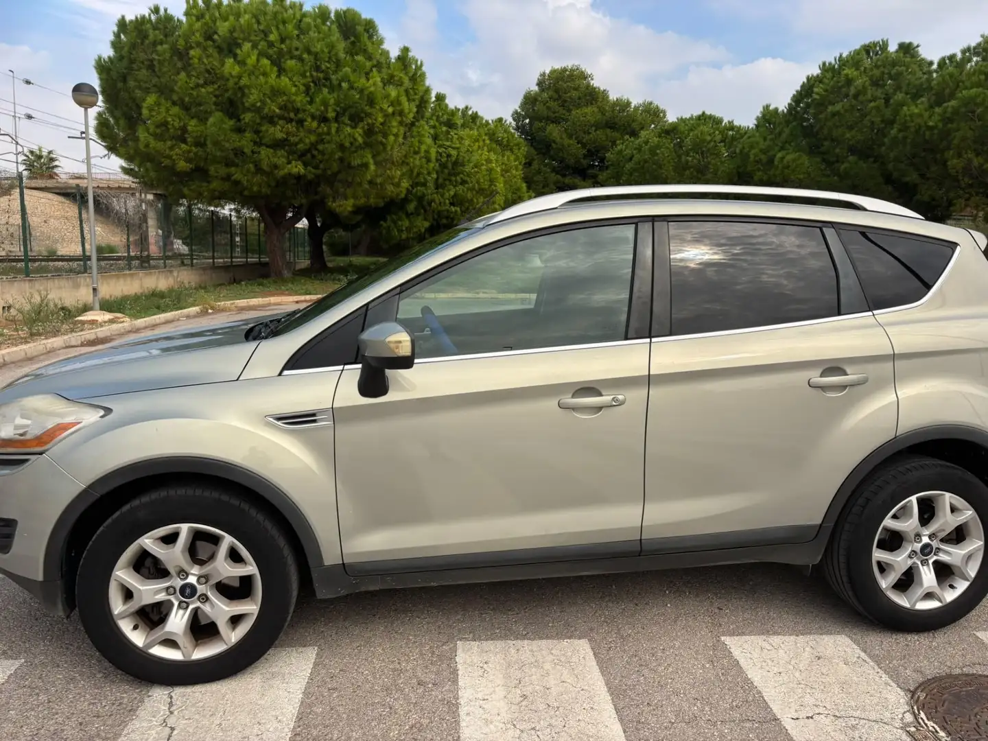 Ford Kuga 2.0TDCI Trend 4WD - 2