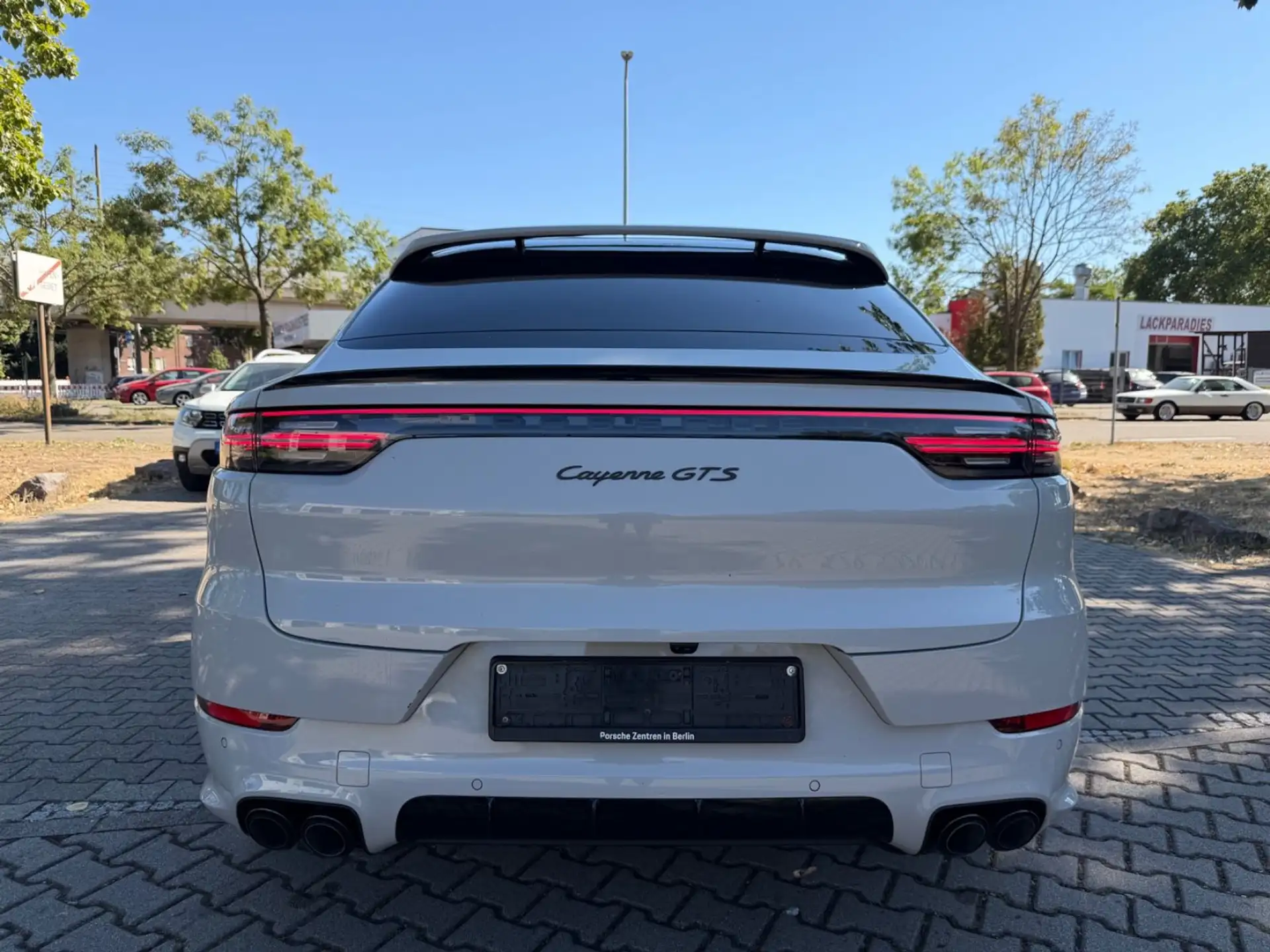 포르쉐 Porsche Cayenne GTS 2020 화이트 사진 5