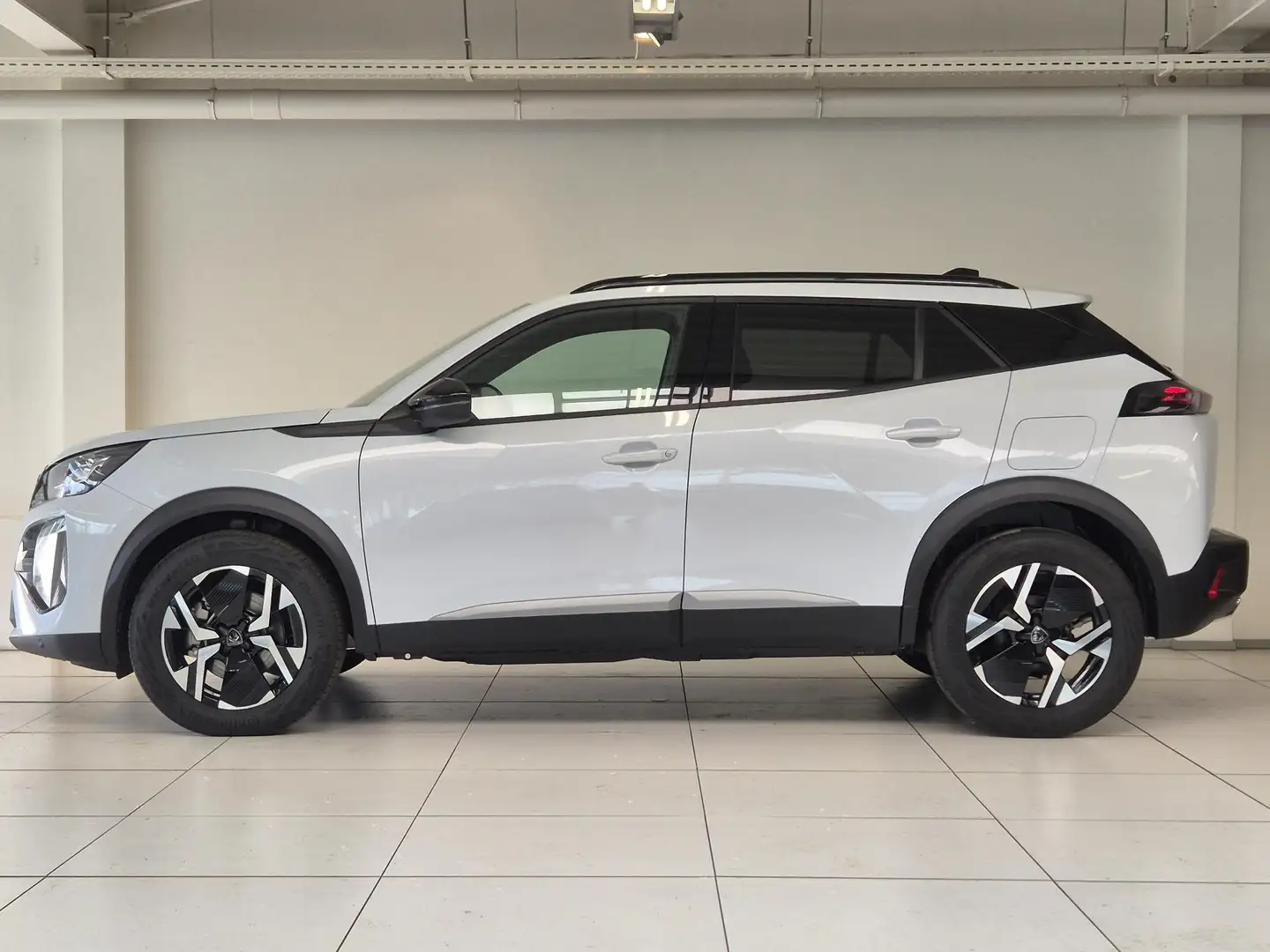 Peugeot 2008 1.2 Hybrid 136 Allure Automaat | Navigatie | Achte Weiß - 2