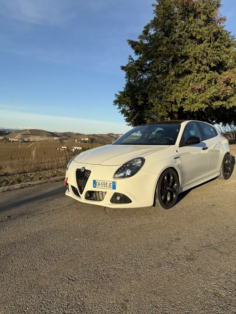 Alfa Romeo Giulietta 1750 tbi Quadrifoglio Verde 235cv - 1