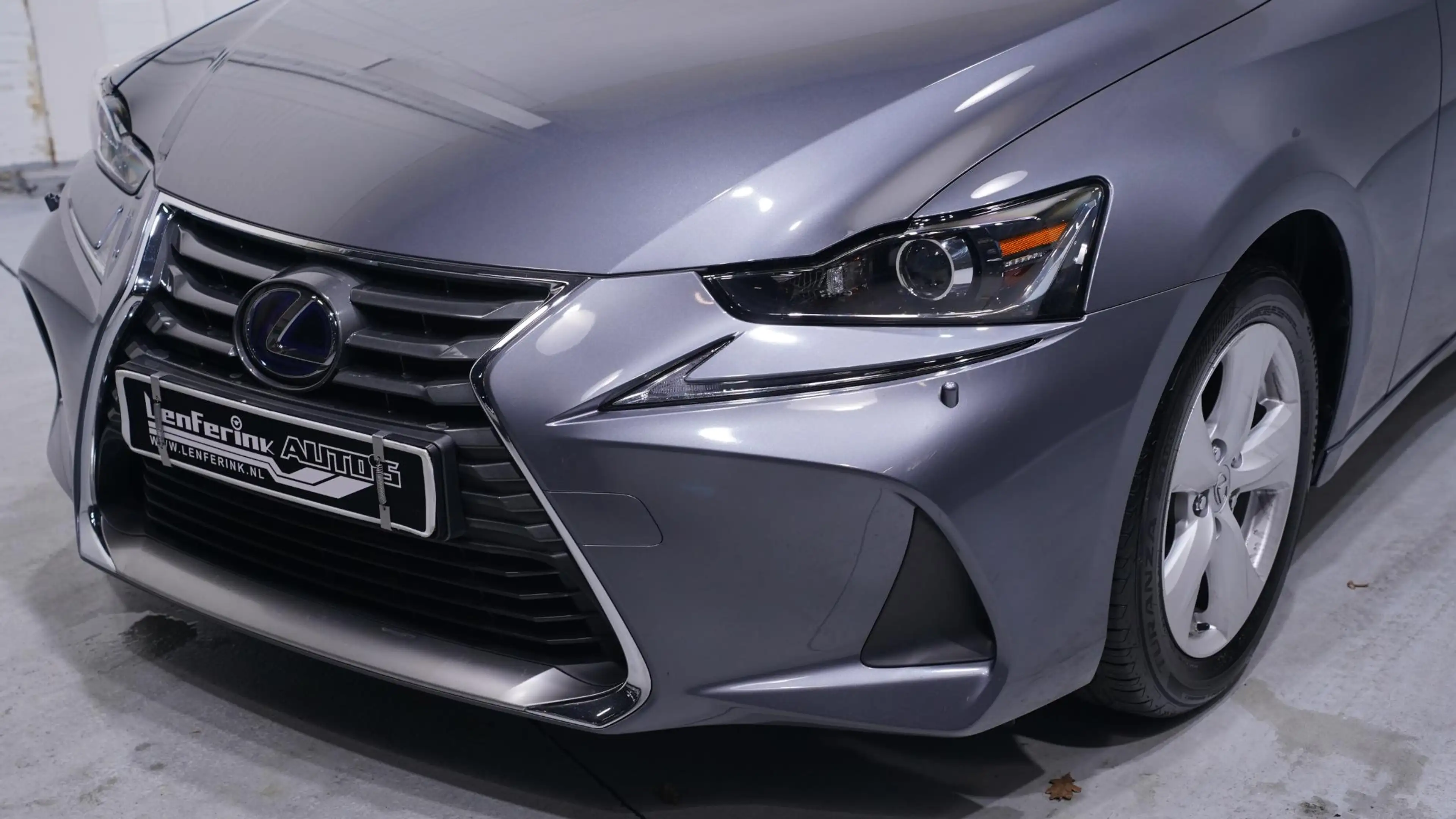 Lexus IS 300 300h Hybrid Navi Leder Clima Led koplampen PDC NAP — photo 10