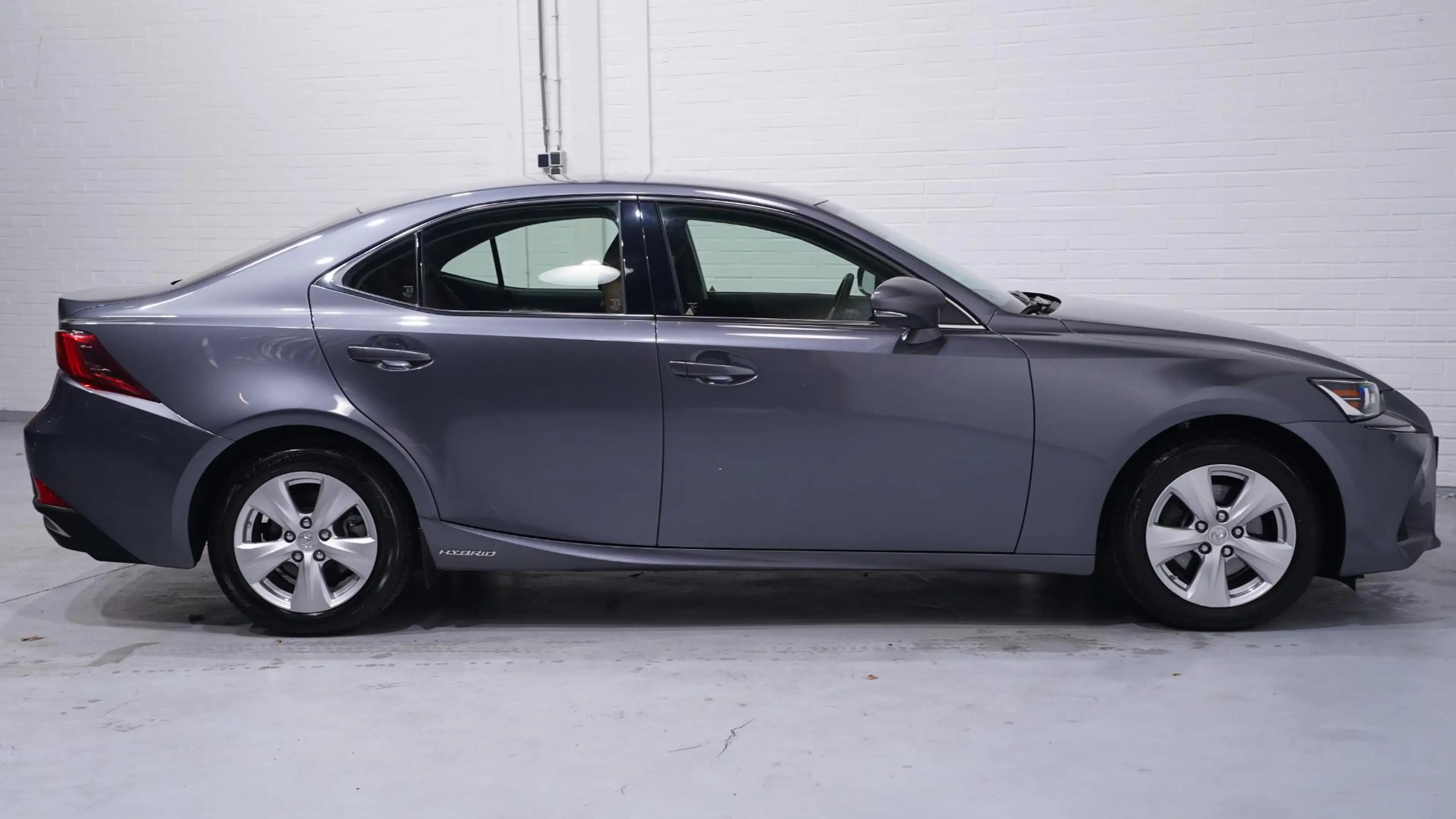 Lexus IS 300 300h Hybrid Navi Leder Clima Led koplampen PDC NAP — photo 8