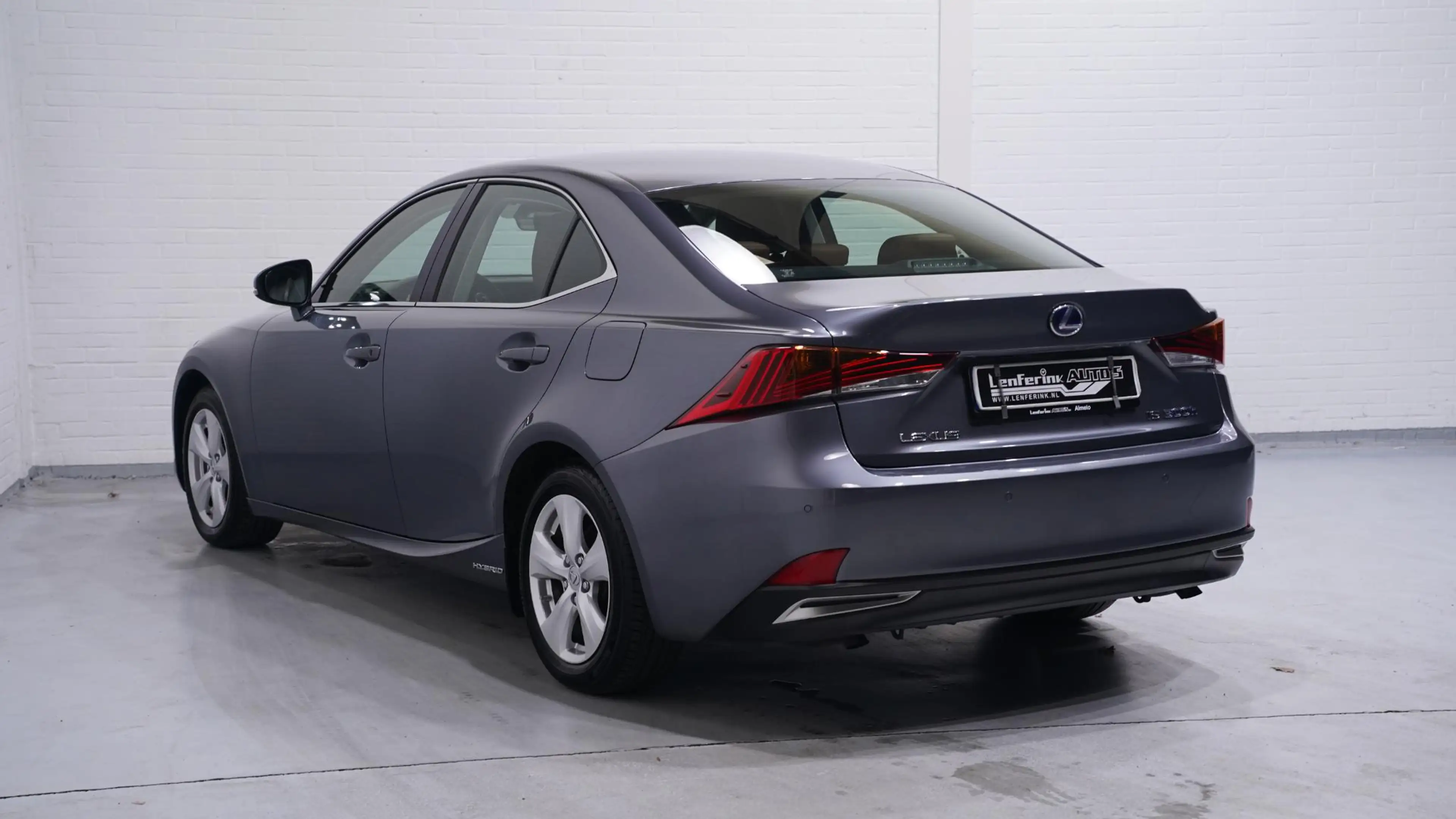 Lexus IS 300 300h Hybrid Navi Leder Clima Led koplampen PDC NAP — photo 7