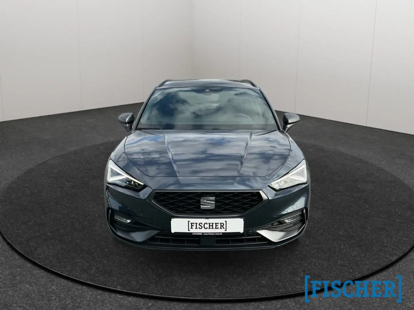 SEAT Leon ST 1.5 eTSI DSG FR LED Navi Rear View ACC PDC Vorb Grau - 2