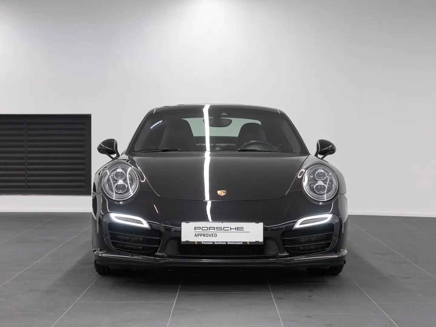 Porsche 911 Turbo S Coupe (991) Schwarz - 2