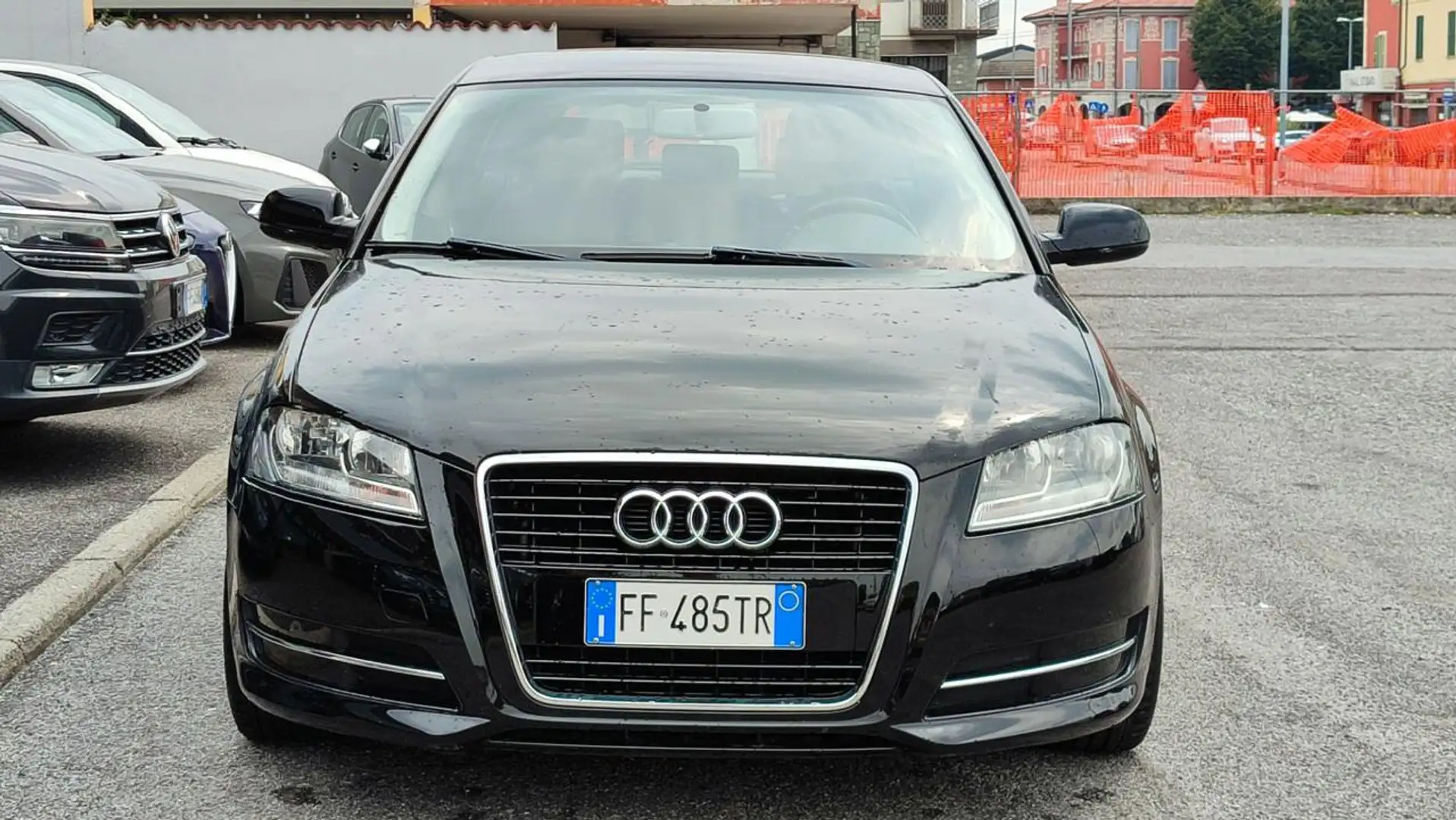 Audi A3 1.6 TDI 105cv Nero - 2