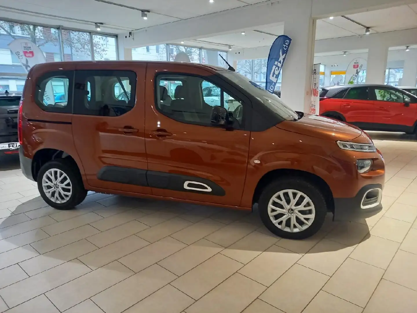 Citroen Berlingo Berlingo MPV Feel M Braun - 2
