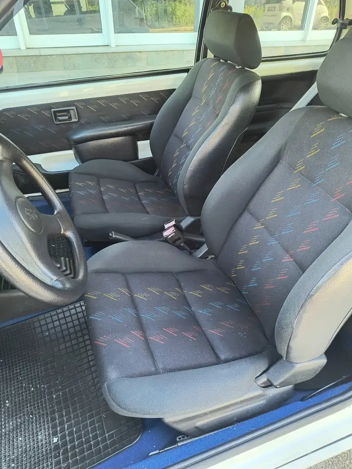 Peugeot 106 3p 1.6 Rallye, foto 4