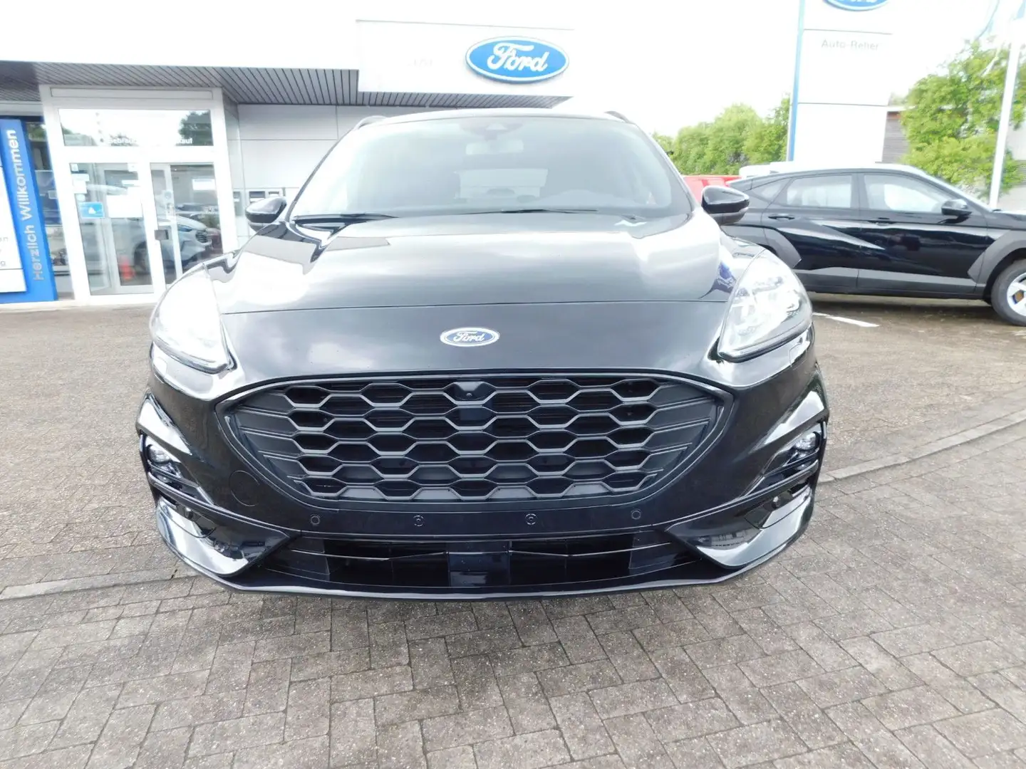 Ford Kuga ST-Line X Automatik Allrad Negro - 2