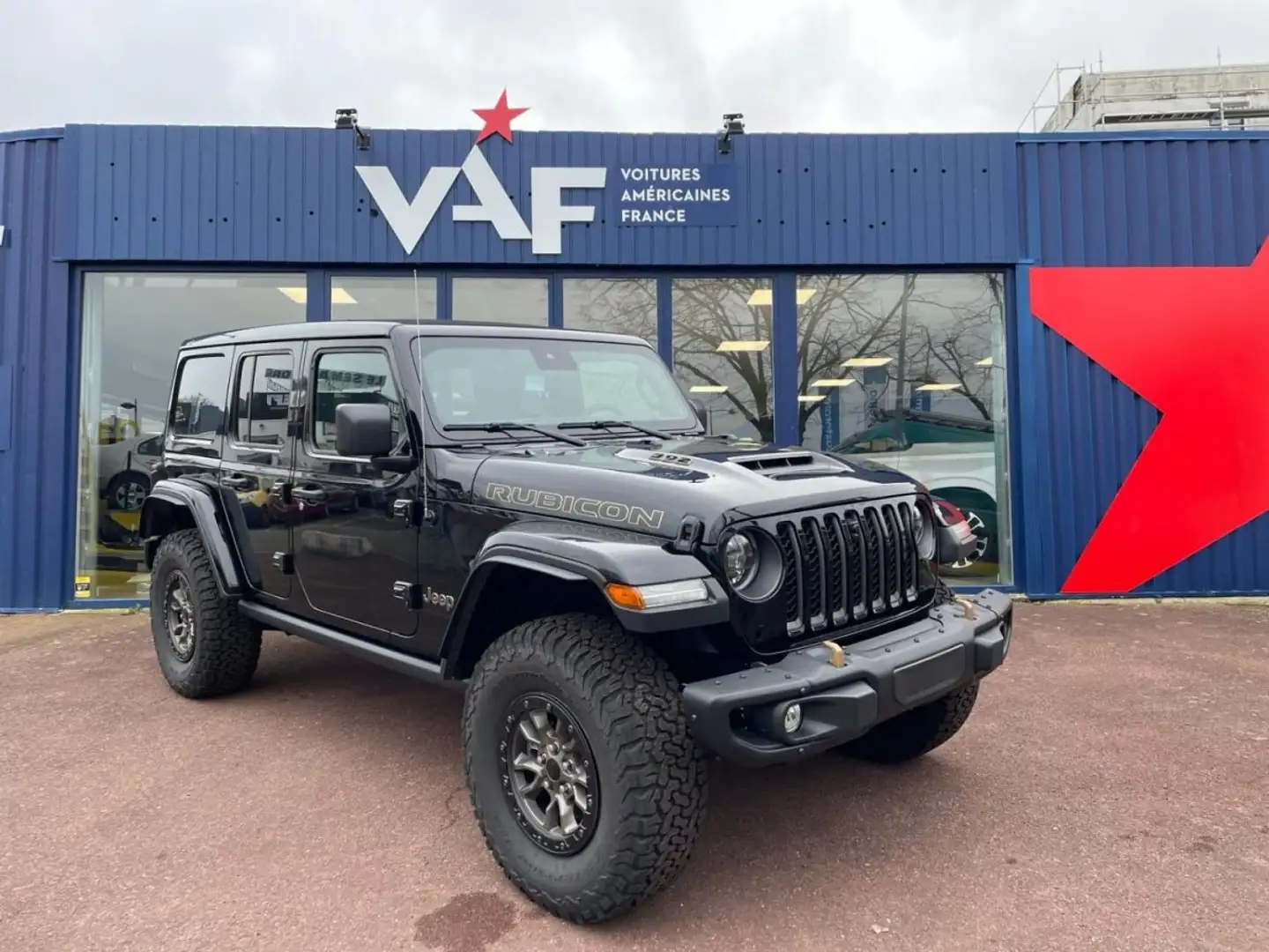 Jeep Wrangler Unlimited RUBICON SRT 392 6.4L V8 476 CH FOURGON / Negro - 1