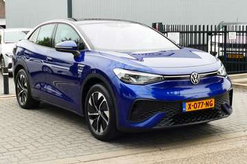 Pro Advantage 77 kWh. Camera, Stoel&StuurVerw, 19"