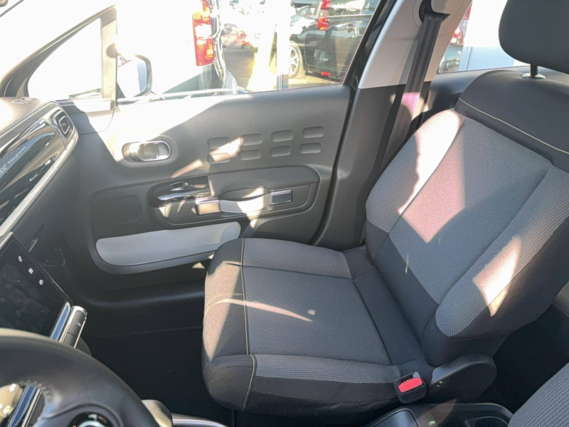 Citroen C3 PureTech 110 EAT6 Shine Automatik — photo 13