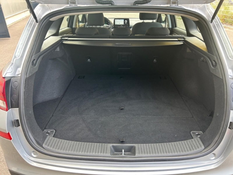 Hyundai i30 Trend 1,0 Navi/Lenkrad/Sitzheizung/Klimaautomatik/ — photo 12