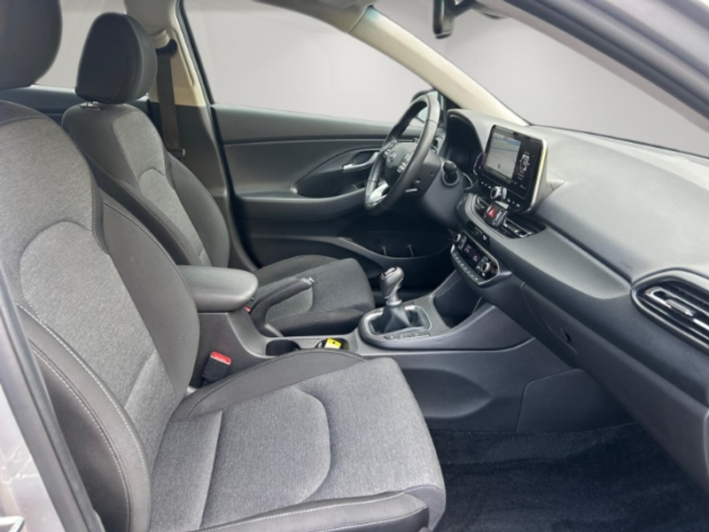 Hyundai i30 Trend 1,0 Navi/Lenkrad/Sitzheizung/Klimaautomatik/ — photo 14