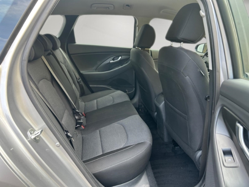 Hyundai i30 Trend 1,0 Navi/Lenkrad/Sitzheizung/Klimaautomatik/ — photo 13