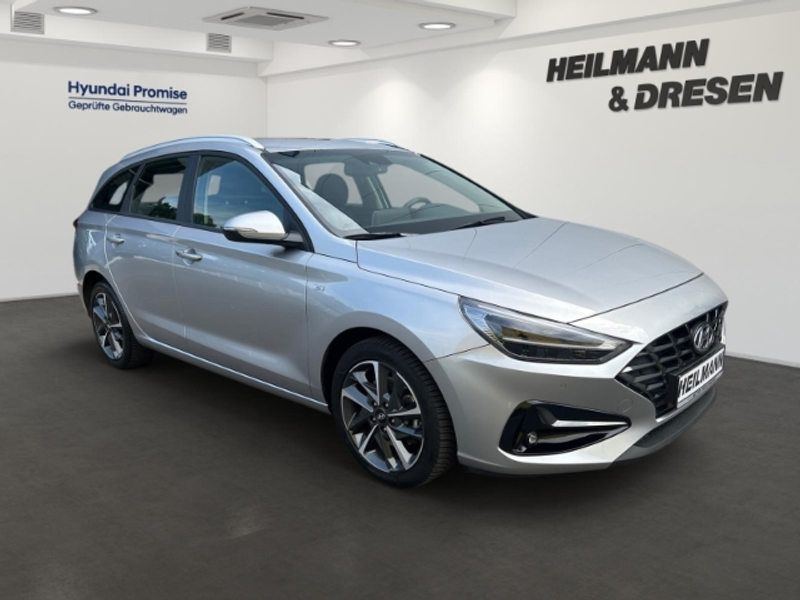 Hyundai i30 Trend 1,0 Navi/Lenkrad/Sitzheizung/Klimaautomatik/ — photo 2