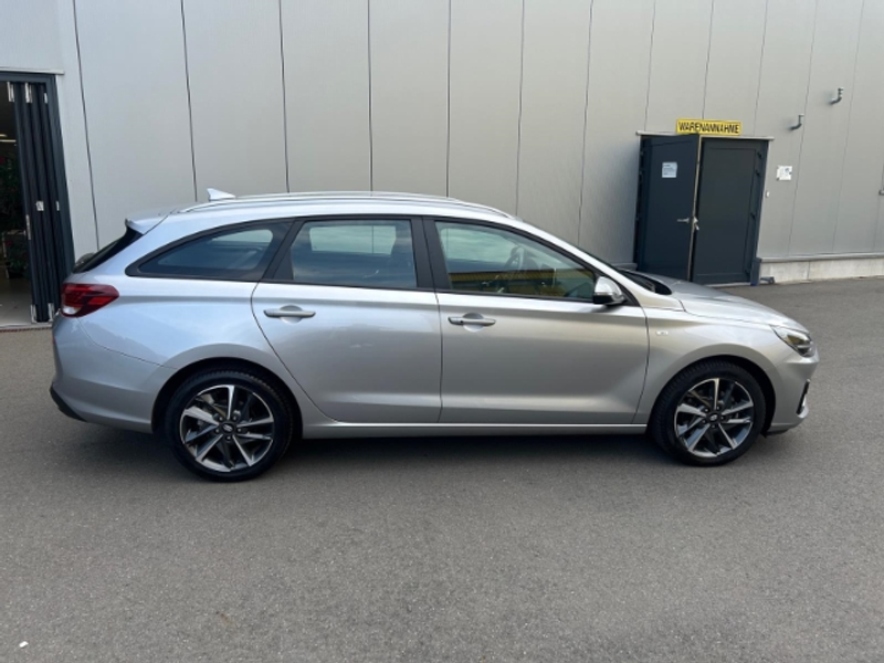 Hyundai i30 Trend 1,0 Navi/Lenkrad/Sitzheizung/Klimaautomatik/ — photo 15