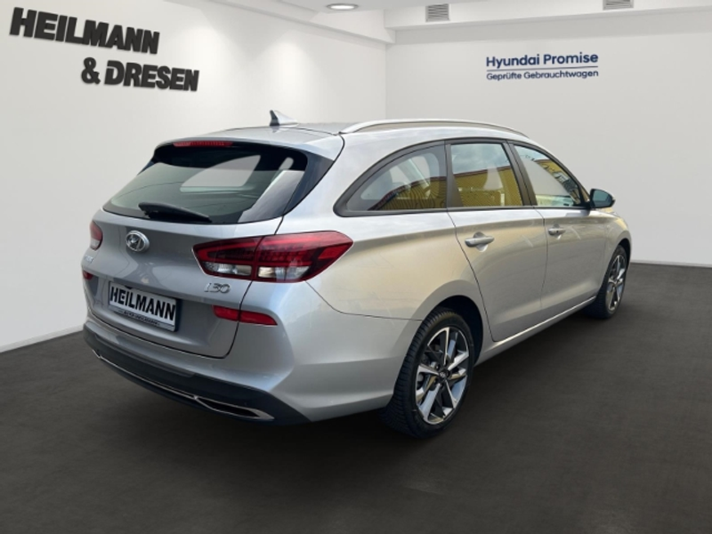 Hyundai i30 Trend 1,0 Navi/Lenkrad/Sitzheizung/Klimaautomatik/ — photo 3