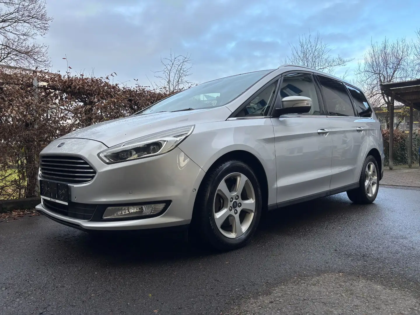 Ford Galaxy 2.0 TDCi Titanium AWD Start/Stopp Silber - 2